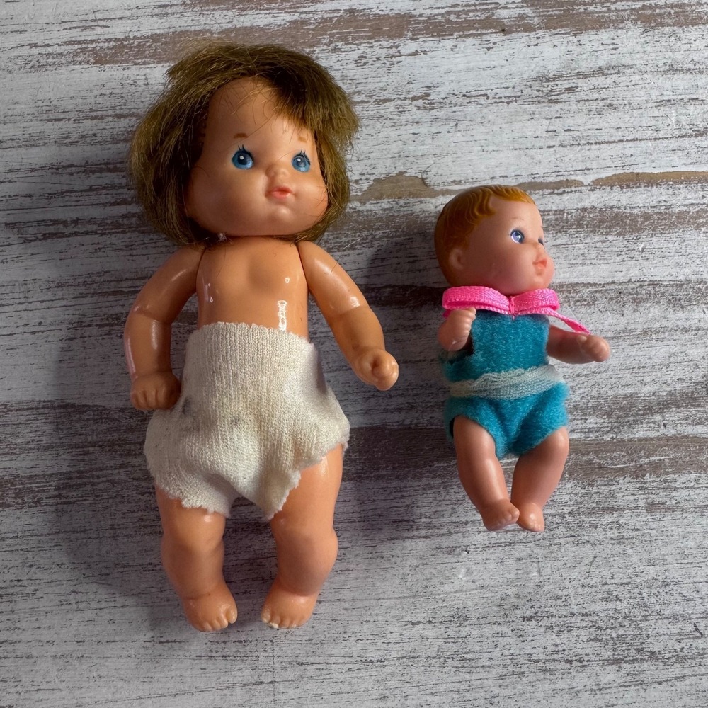 Lot of 2 Mattel Dolls Baby Krissy & Heart Family‎ Baby Doll Vintage Toys